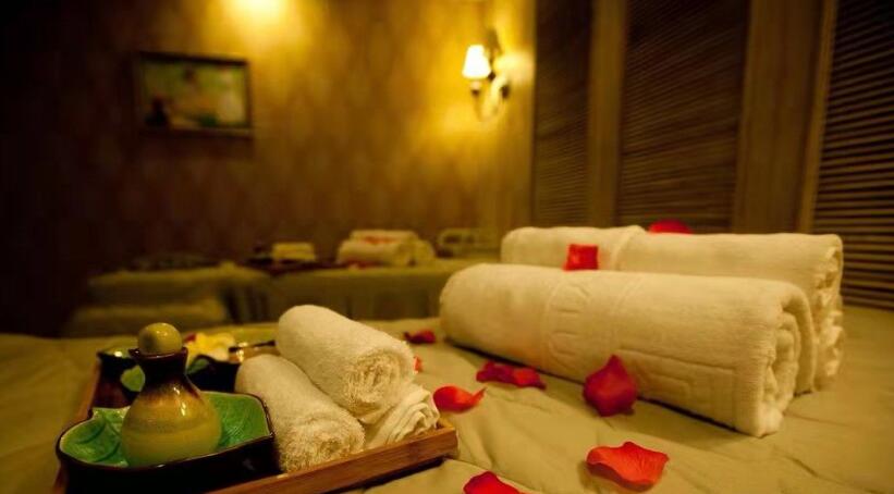 长沙天心区高端水疗spa会馆就这样带着清风月静抚慰了光阴悲喜